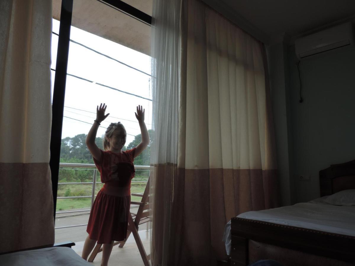 Luka Hotel Кобулети Екстериор снимка