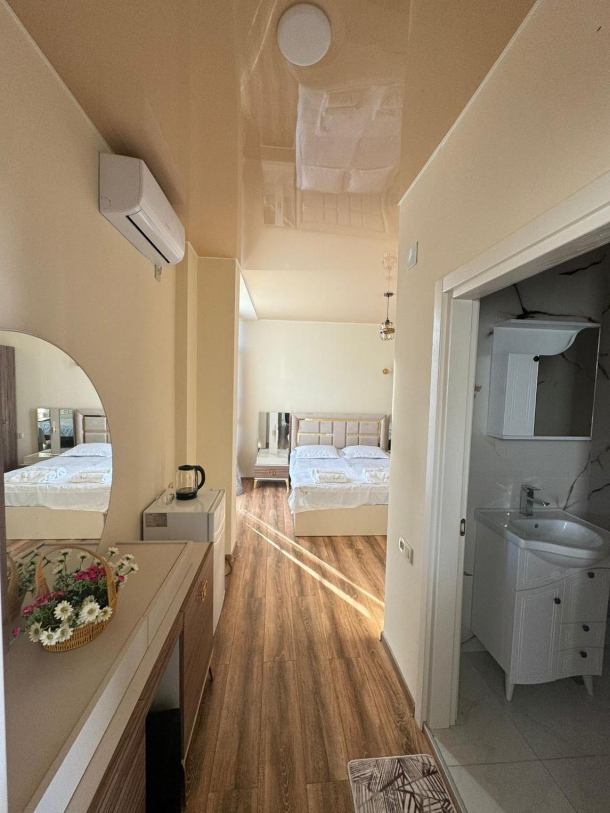 Luka Hotel Кобулети Екстериор снимка